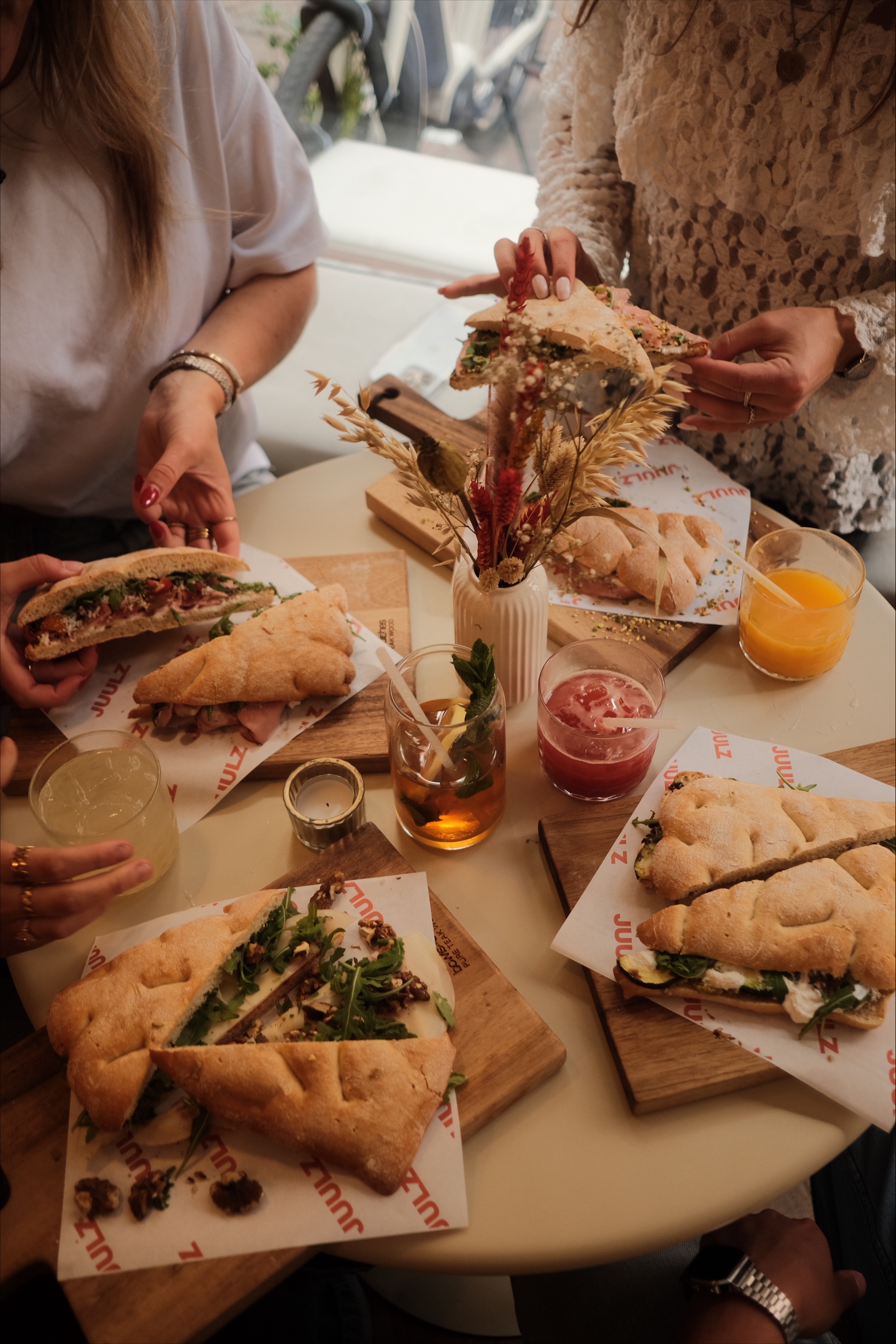 Sandwiches at JUULZ